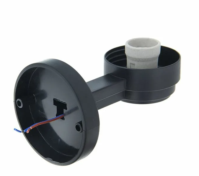 UFP-C21АE-140 BLACK Кронштейн для садово-парковых светильников. Тип соединения с рассеивателем - резьбовой. Длина 140мм. Встроенный патрон Е27. Материал - пластик. Цвет черный. Упаковка- 50шт.в групповой картонной коробке.